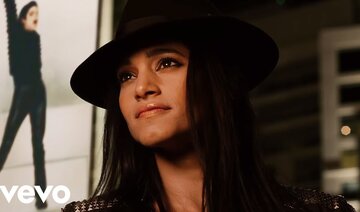 Michael Jackson - Hollywood Tonight (Official Video)