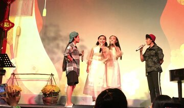 Xem kịch đầu năm cùng cả nhà phi nhung