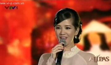 Nhớ mùa thu Hà Nội - Hồng Nhung