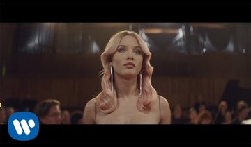 Clean Bandit - Symphony (feat. Zara Larsson) [Official Video]