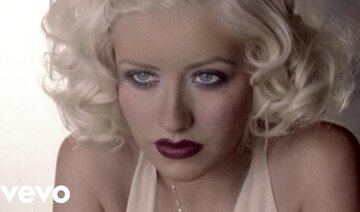 Christina Aguilera - Hurt (Main Video)