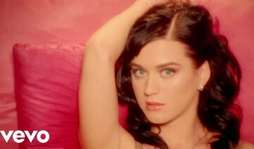 Katy Perry - I Kissed A Girl (Official)